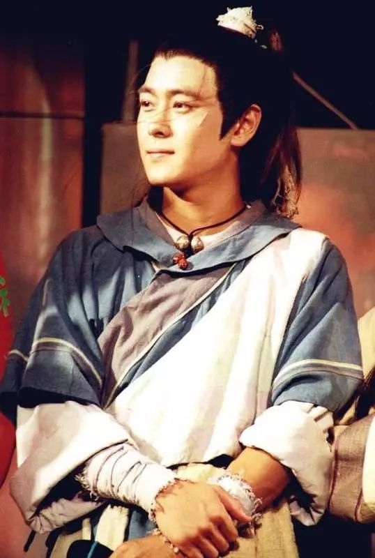 古龙武侠十大男主,我们一起追过金庸的武侠男神