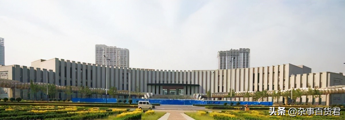 gdp总量5000亿的地级市是啥水平,新乡市市区常住人口多少万