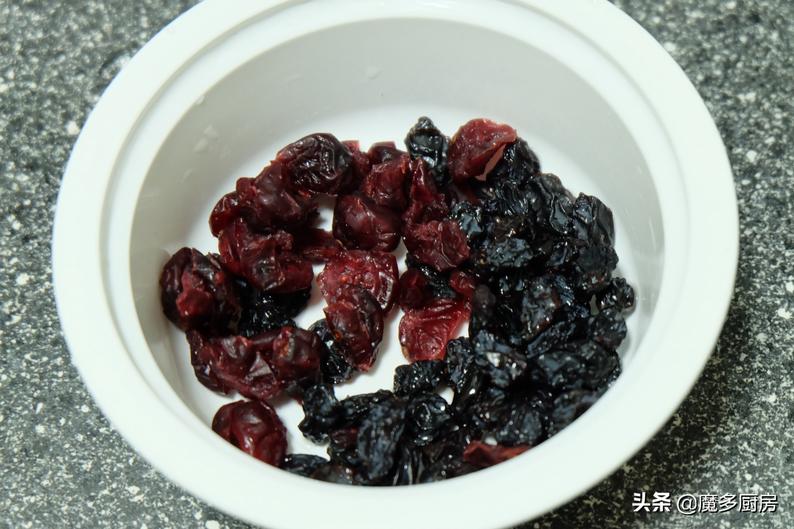 学做好吃的冰粉,用食材做好吃的冰粉