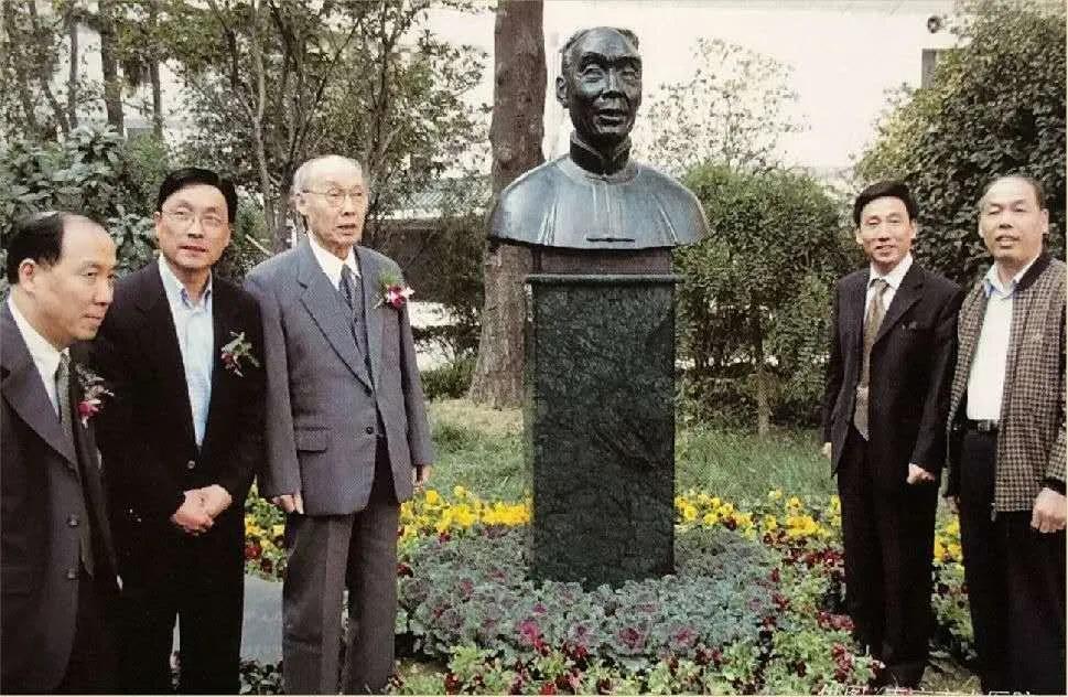 培养几十个院士的大师,培养出院士的各大院校