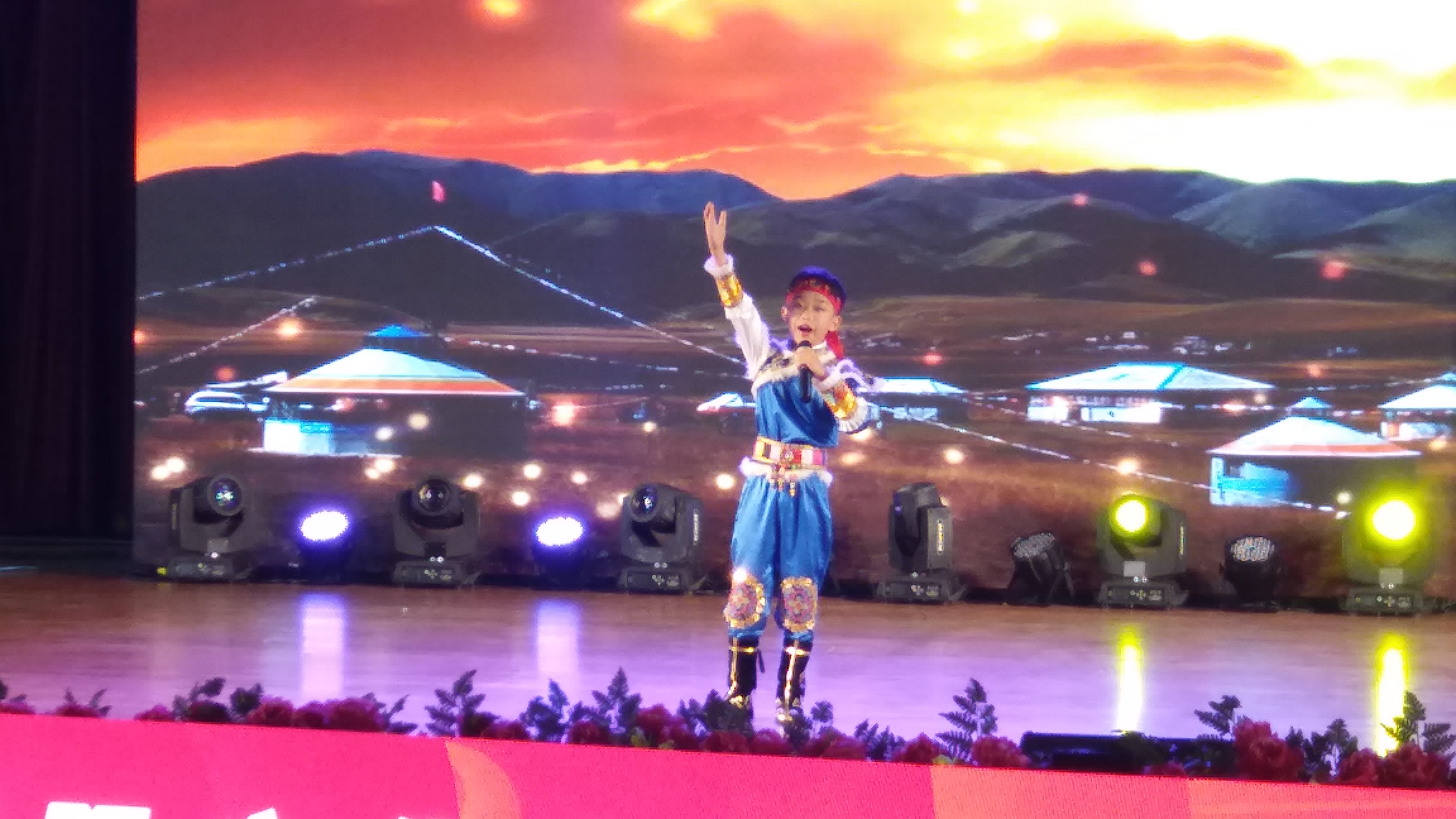 超越梦想巅峰赛,泰国中泰青少年文化艺术交流盛典