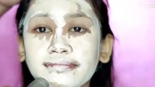 长痘应该避开这些化妆品