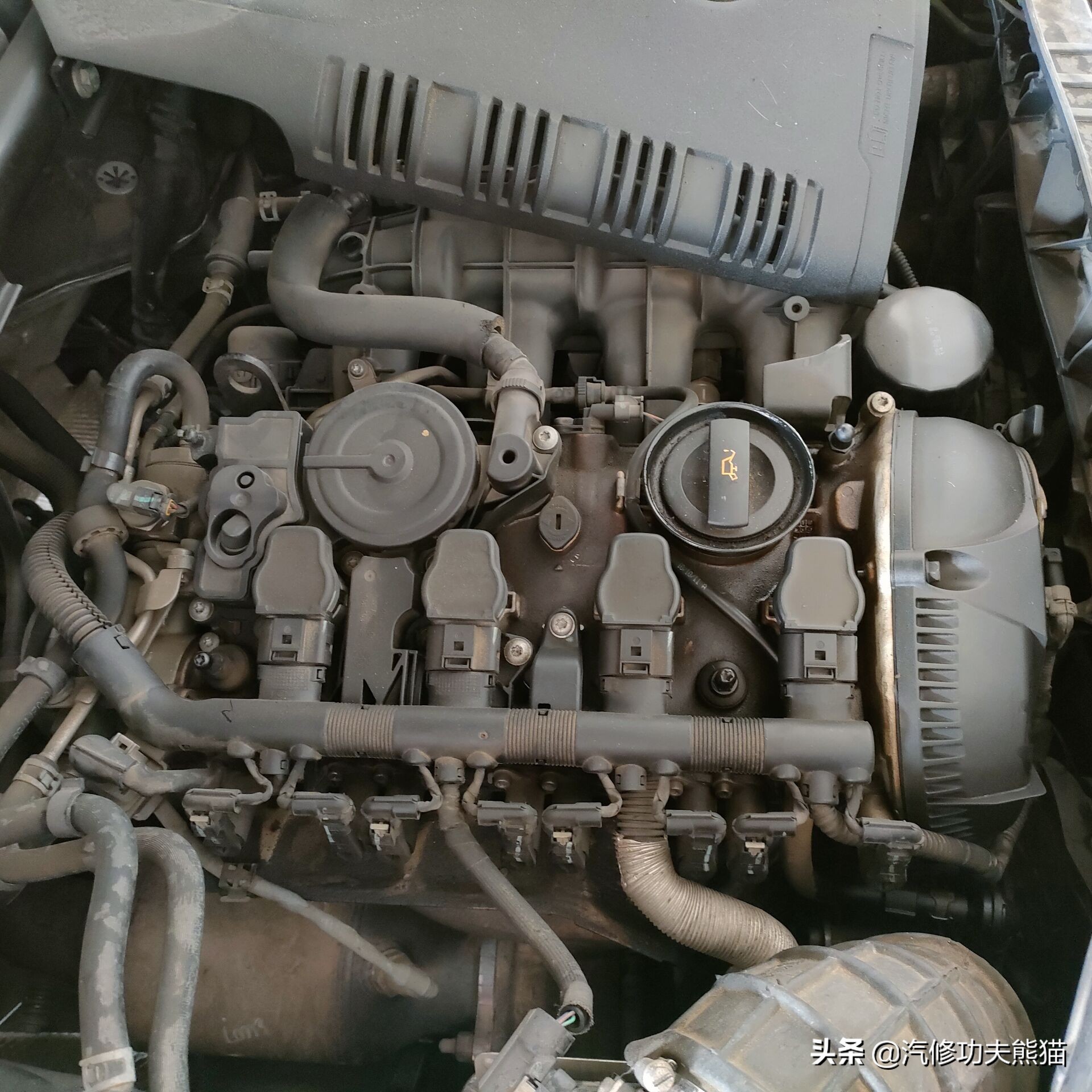 奥迪q5烧机油值不值得买,2015款奥迪q5舒适型烧机油