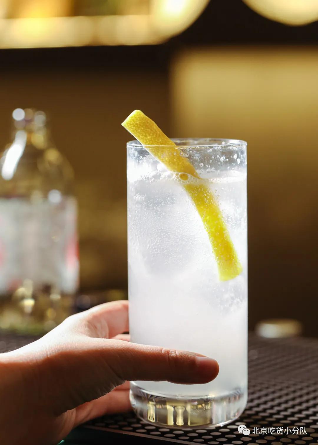 这店刚来,就要请全北京吃烧烤