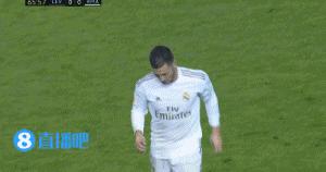 足球早报：巴萨反超皇马升至榜首