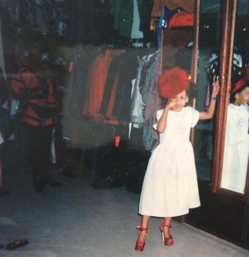 非洲巨富私生女嫁英国帅侯爵,却被婆婆嫌糟蹋400年血脉?