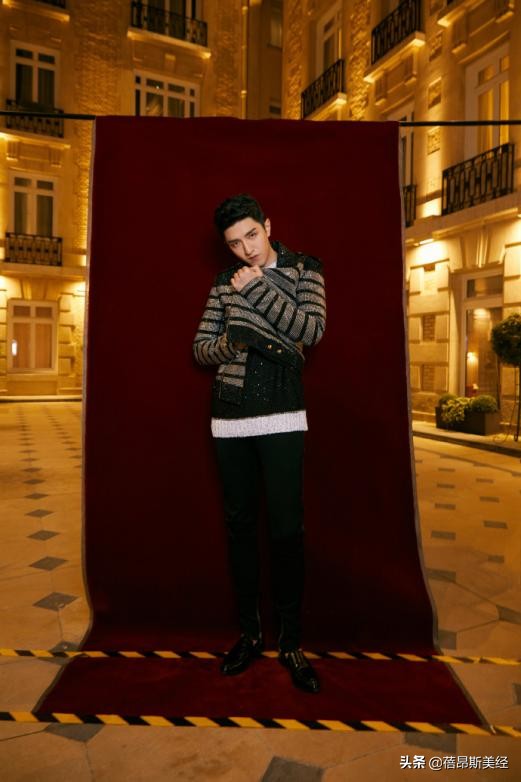 金瀚巴黎时装周,戚薇金瀚巴黎时装周