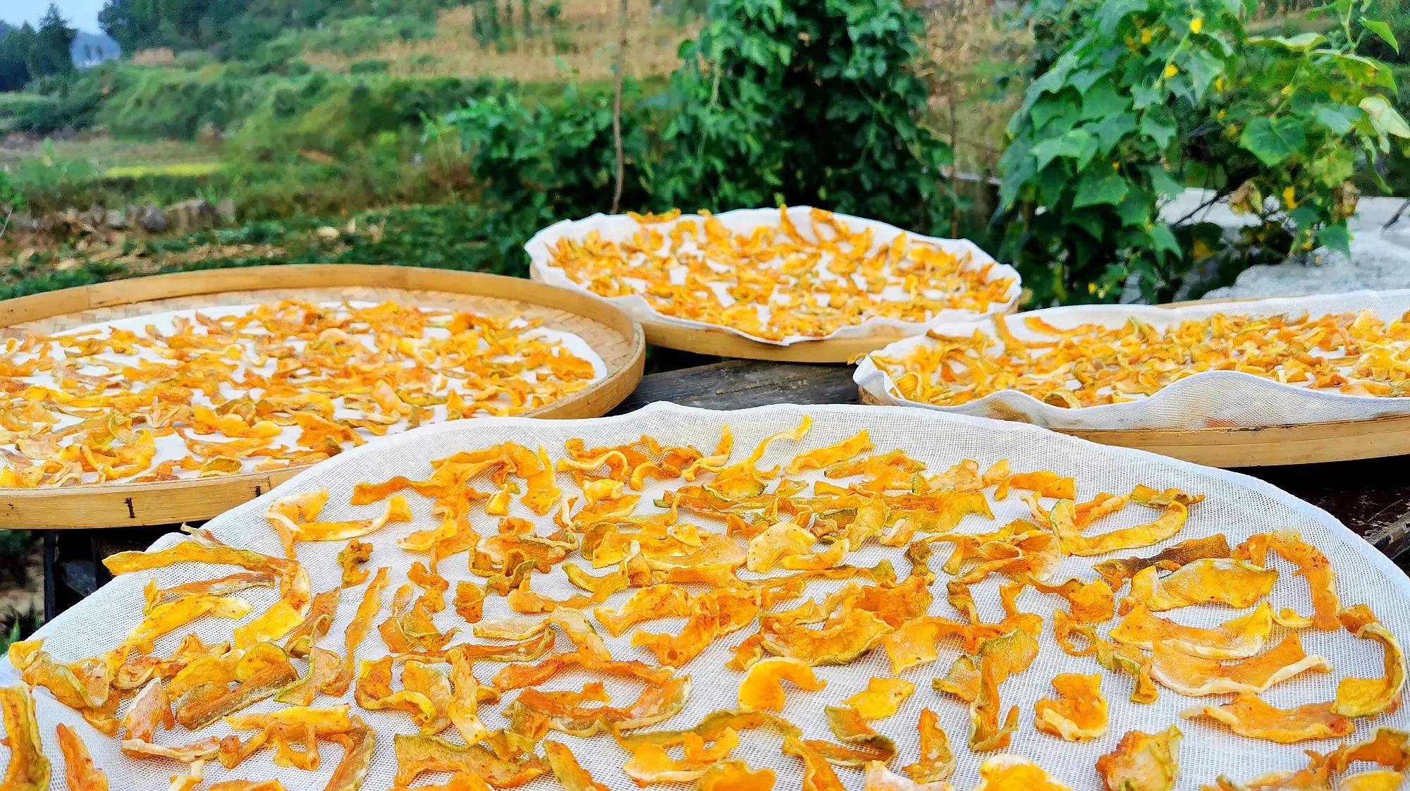 这六种蔬菜晒干后比新鲜的更好吃,这4种蔬菜晒干比新鲜的好吃