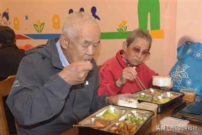 西宁市爱老幸福食堂网点,爱老幸福食堂开业