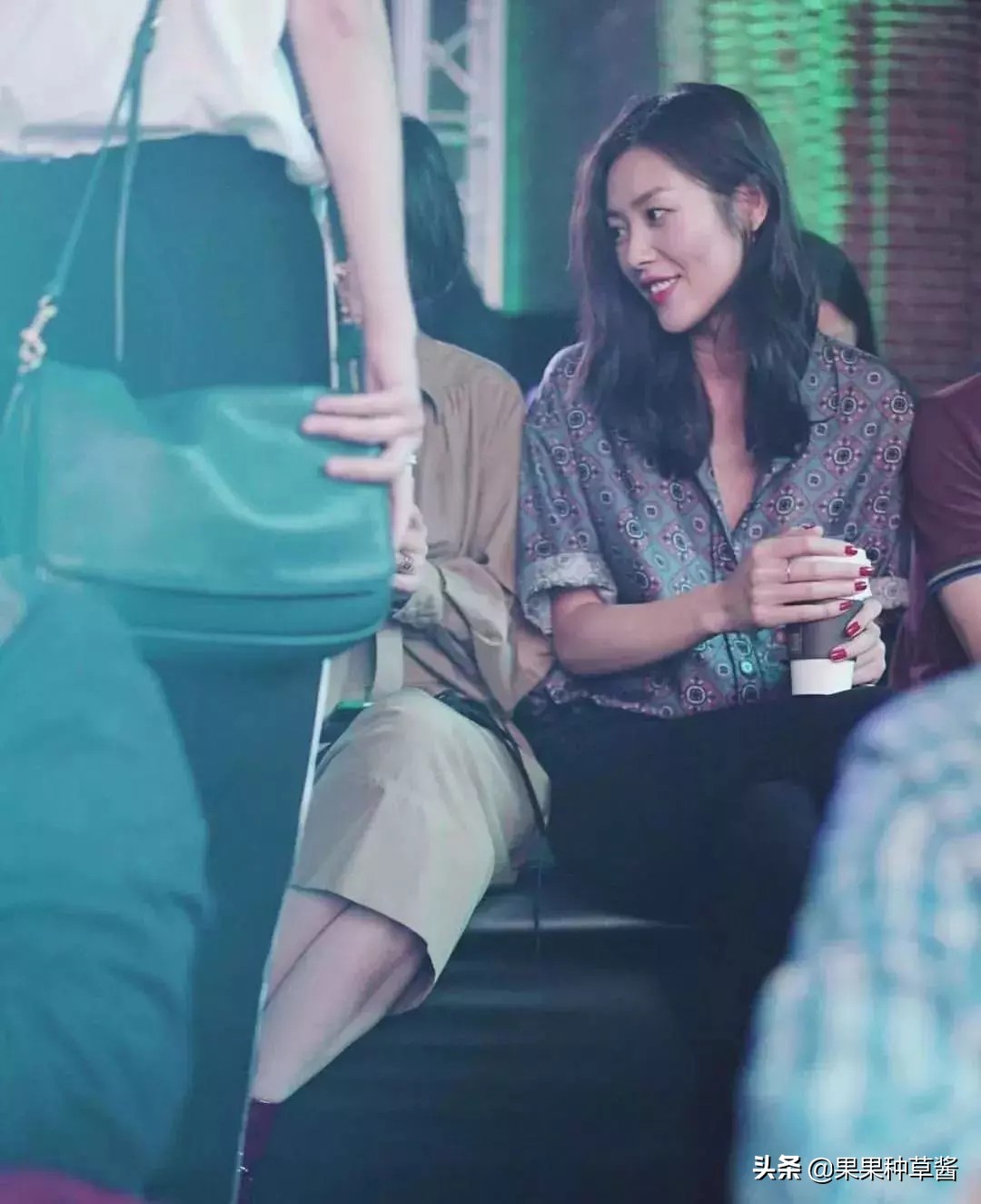 纵有风情万种的歌曲,纵有千种风情万种