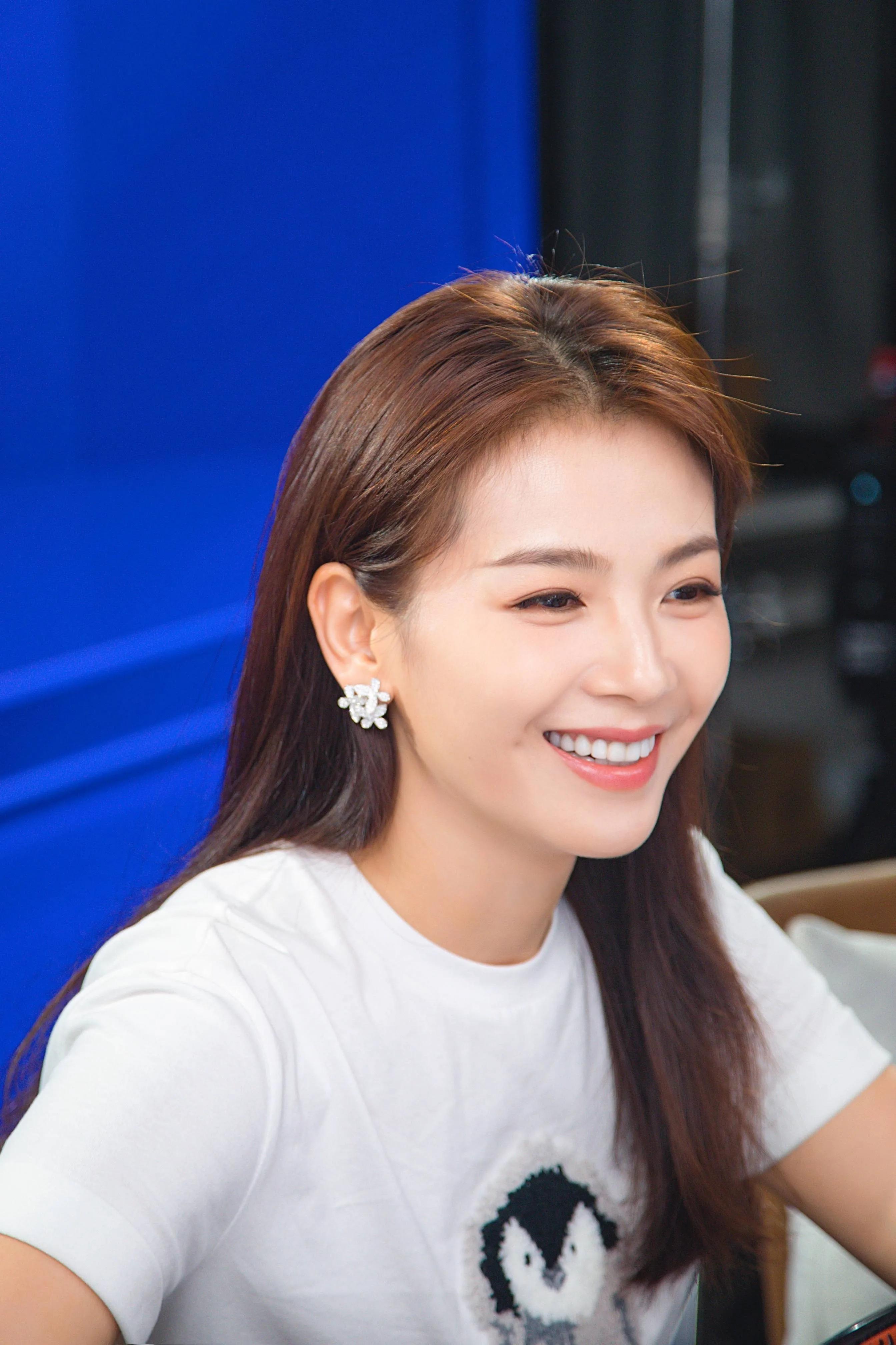 王珂：百亿富豪闪婚女明星，三年后遭遇破产，媳妇成“国民贤妻”