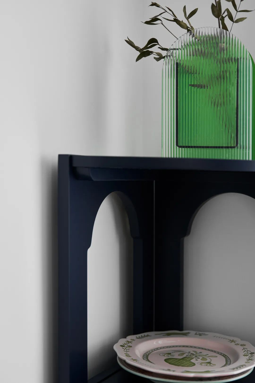 邻居秀家|细节控的家有多治愈?单凭她家开关就能出圈了