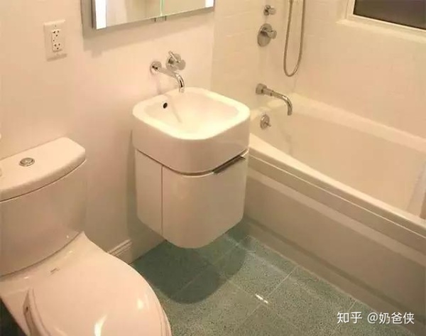 马桶一个按钮冲水无力另一个正常,马桶按钮一大一小怎么调冲水压力