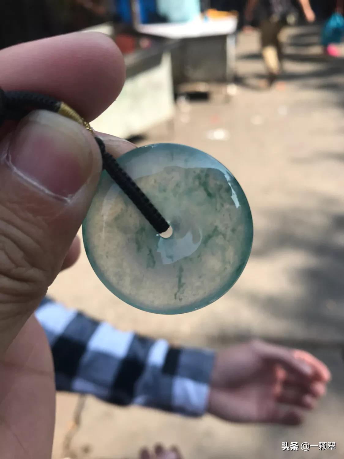 缅甸3500万翡翠戒面,缅甸边境戒面捡漏