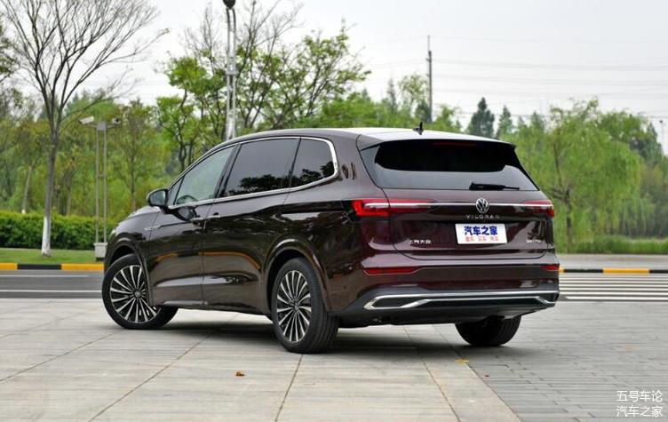 威然和gl8哪个上档次,威然和gl8哪个操作性更强