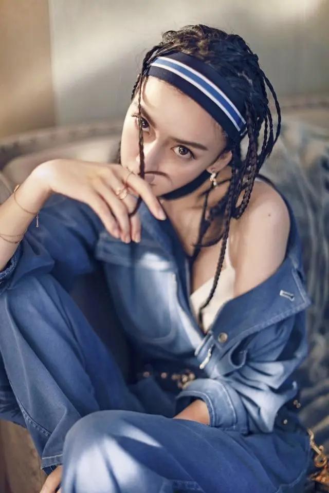 眉中凹陷修复,眉基底不一样怎么改