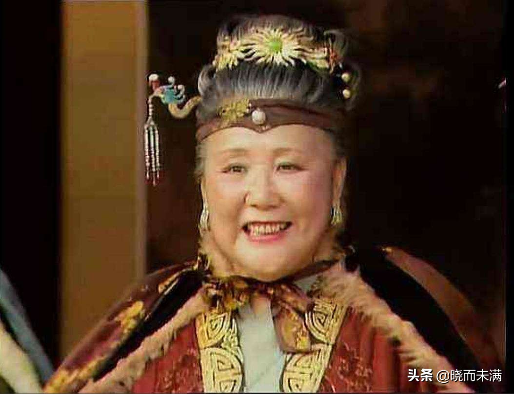 夫人是怎样炼成的？红楼梦：一个贵妇的自我修养