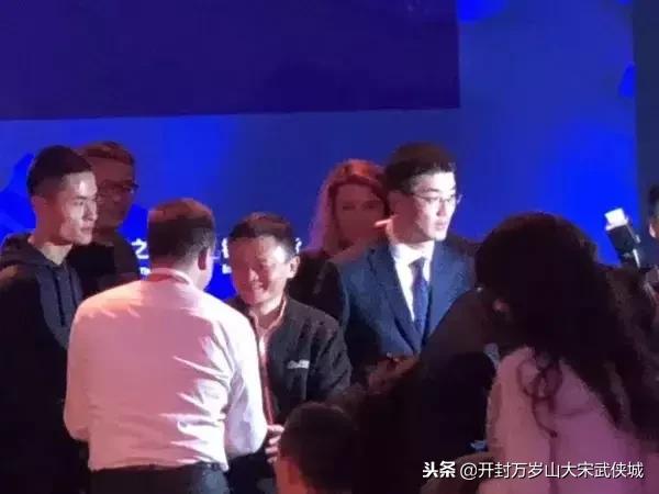 一百多分钟破千亿！咱大河南网友剁手力全国第九，最爱买的是……