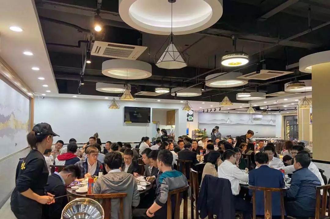 宝安人的顺德饭堂,生蚝用木桶蒸,还加黑松露