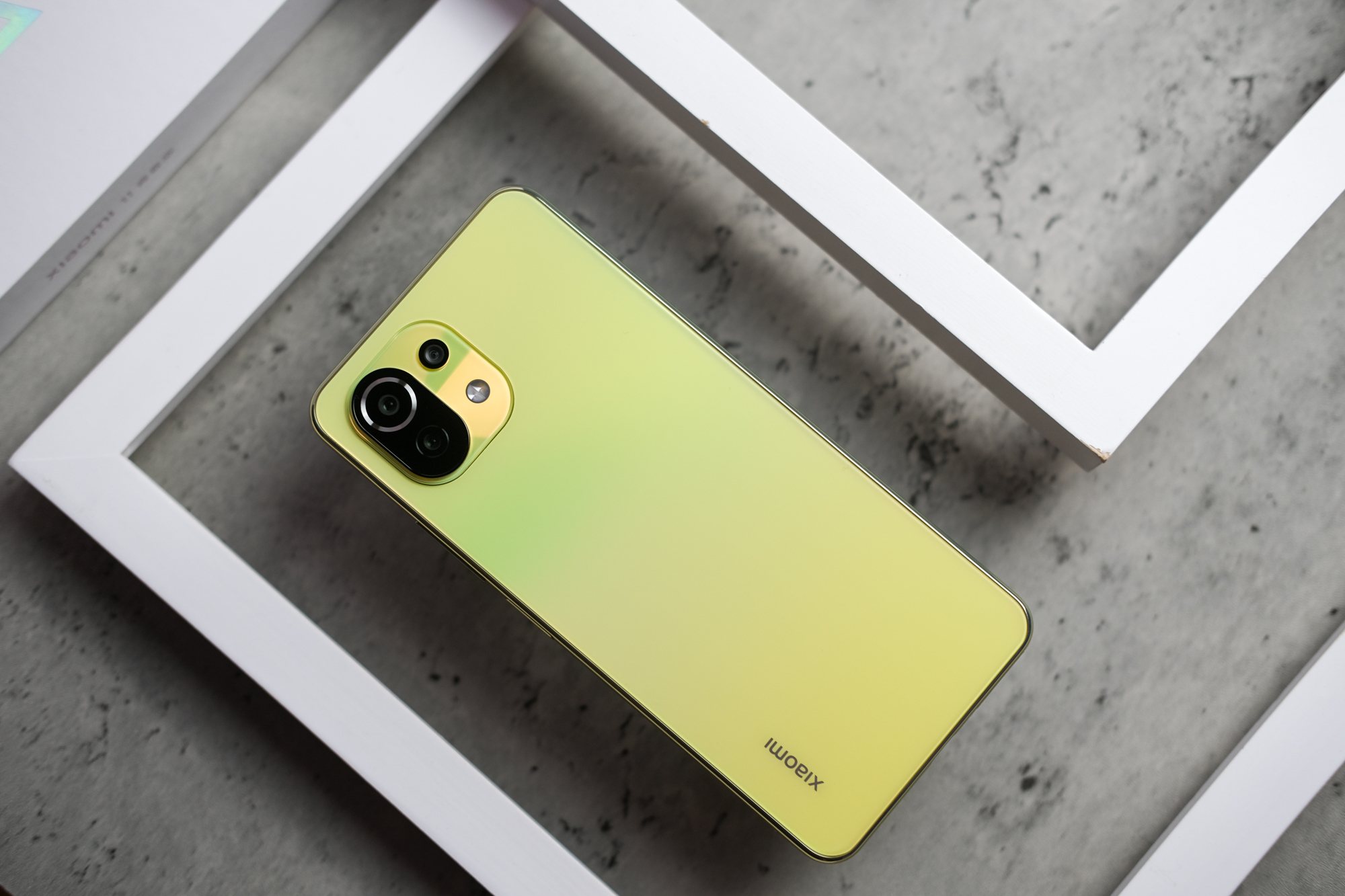 全球最小最薄5g手机,最好看最薄5g手机