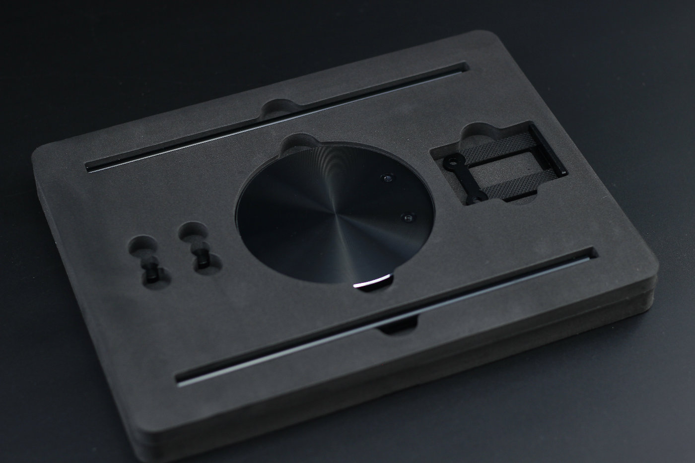 索泰rtx2080ti-xgamingoc拆解,索泰2080ti装机