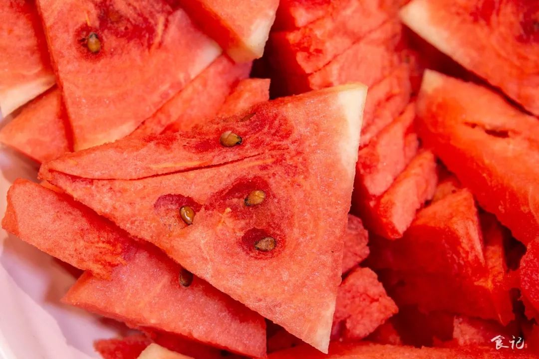 自助毛肚火锅不限量套路,天天排队的火锅