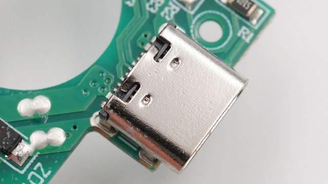 魅族首款智能手表拆解报告，内置艾为AW8896数字智能K音频放大器