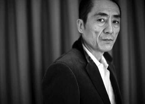 张艺谋巩俐陈婷对比,狠心抛弃原配