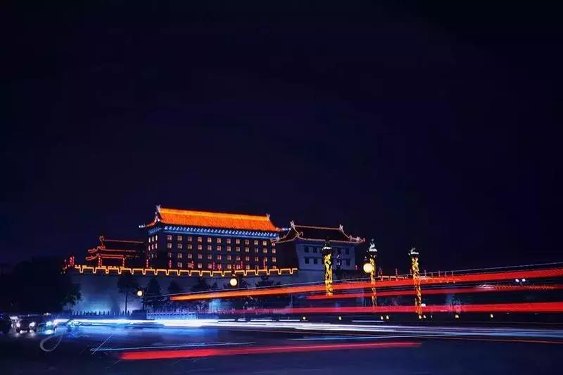 高铁直达西安旅游攻略,坐高铁到西安游古城墙和大雁塔