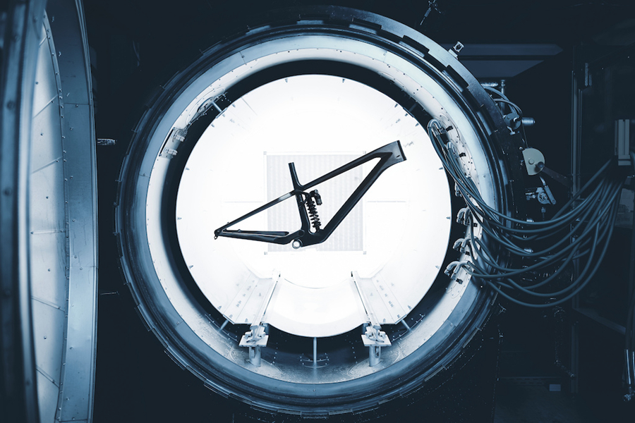 一万左右的enduro车架,全碳enduro车架