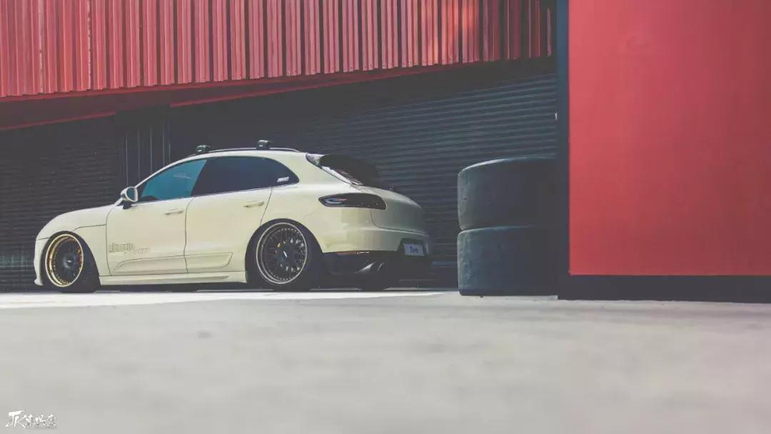 LOOP1上的儒行保时捷|型车实录