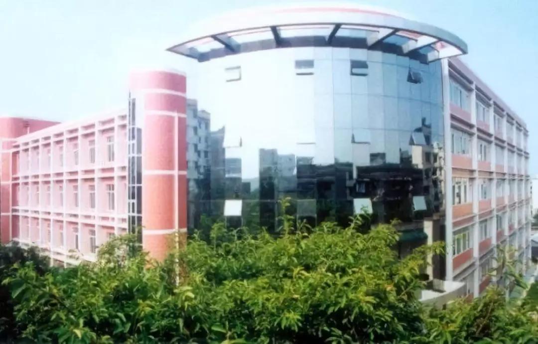 九龙坡区有哪几所初中学校,九龙坡家长必读