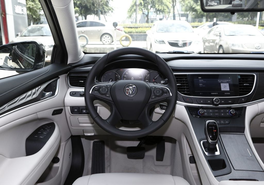 别克君越值不值得买,别克君越30h混动版值得购买吗