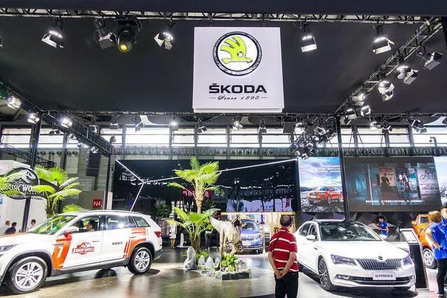 大众斯柯达车型大降价是真的吗,上汽大众斯柯达全部车型和价格