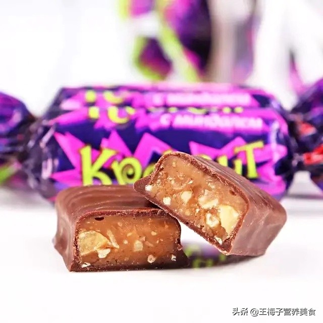 年货糖果俄罗斯紫皮糖,年货饼干俄罗斯