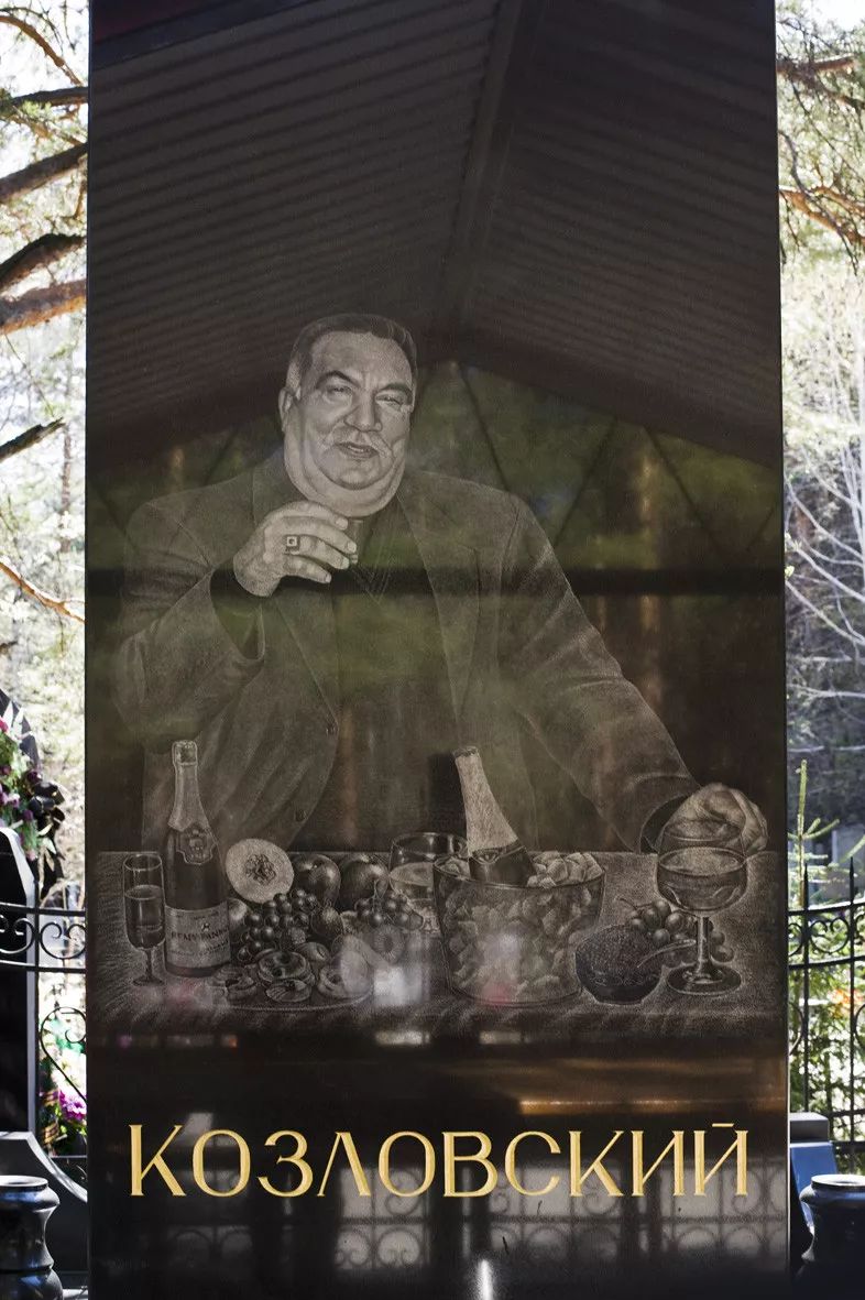 俄罗斯黑帮有多彪悍,俄罗斯黑帮场面