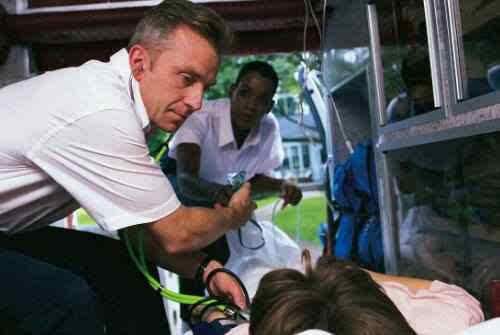 缺钾会出现什么症状头晕和眼涩吗,缺钾有症状了马上喝钾粉来得及吗