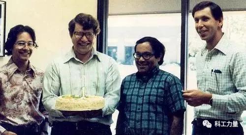 国内被卡脖子的35项技术,外国卡脖子的35项技术