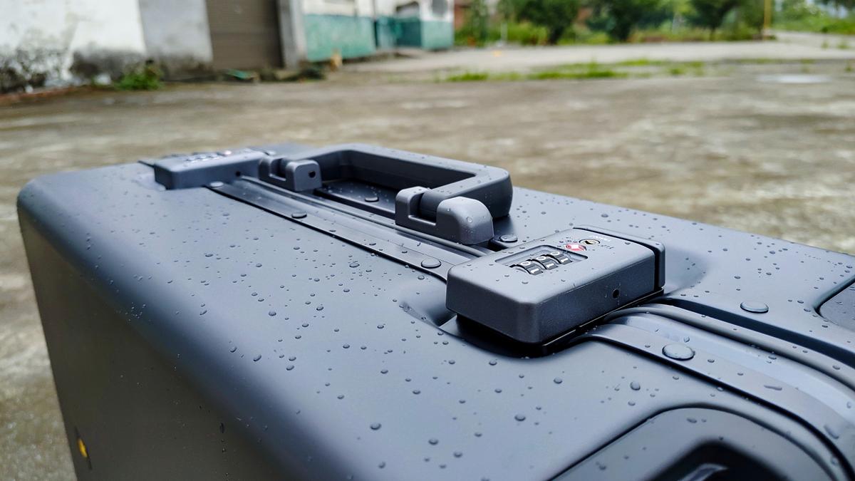 罗永浩智能登机箱,罗永浩推荐行李箱