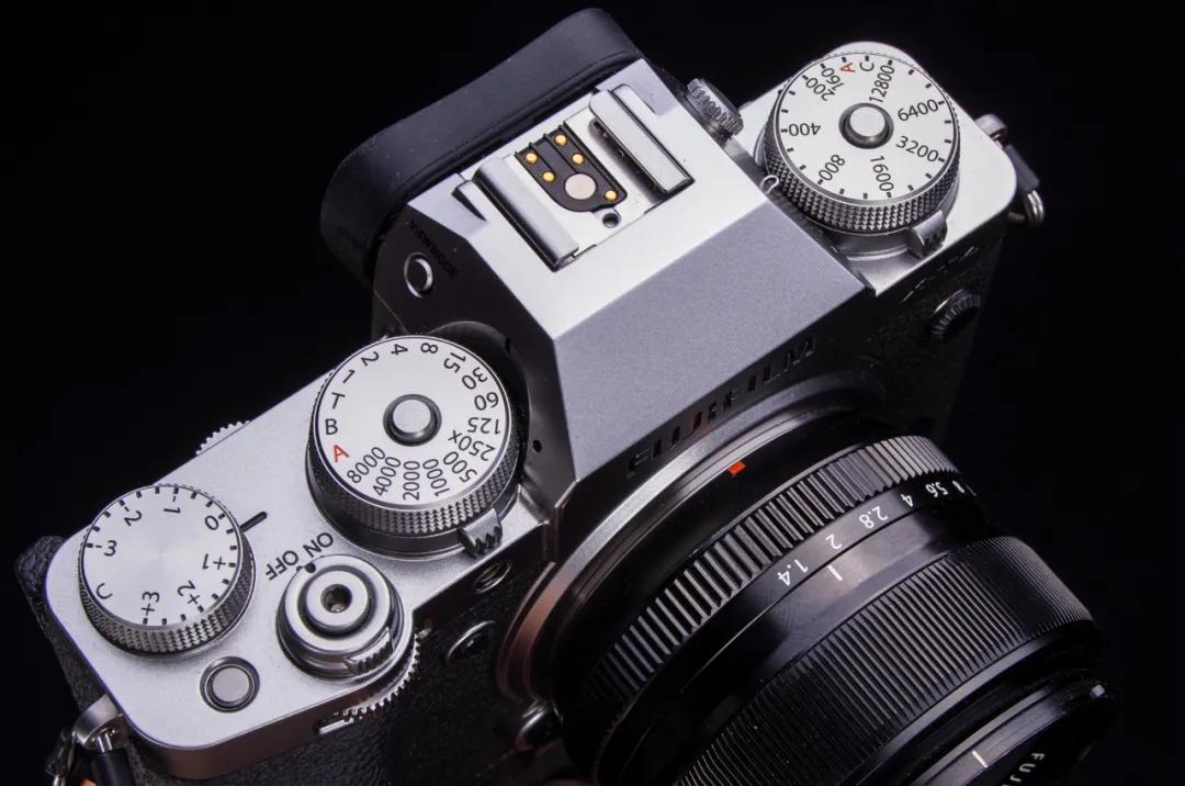 富士微单x-t4深度测试压轴,富士x-t4拍照怎么样