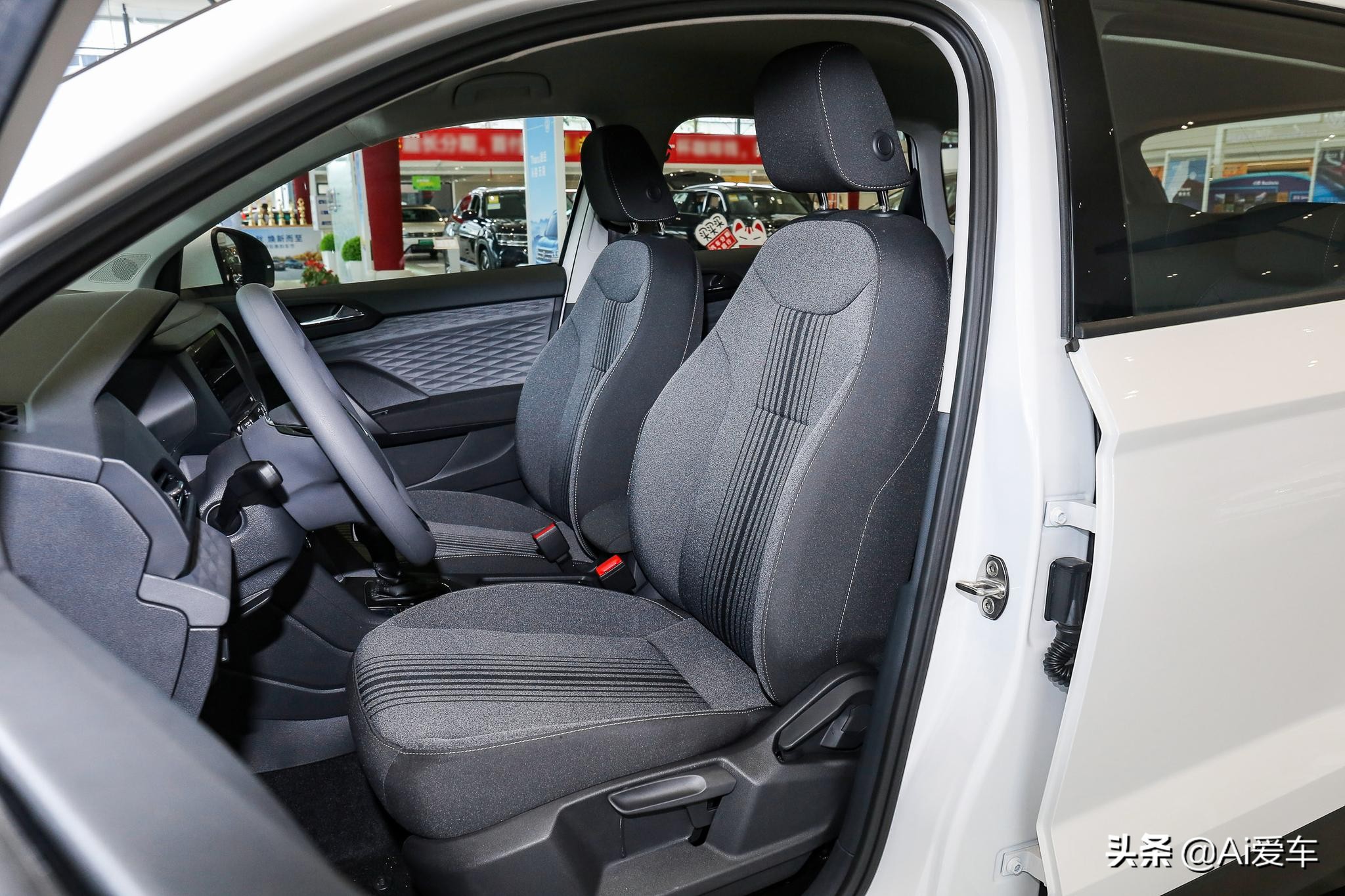 新途岳15-18万suv的不二之选,大众途岳最新款测评