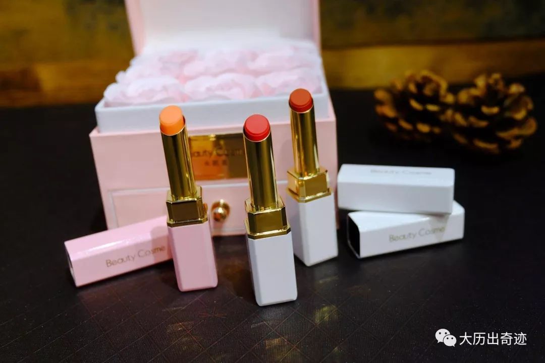 ysl挚爱口红礼盒,水肌美挚爱一生口红多少钱