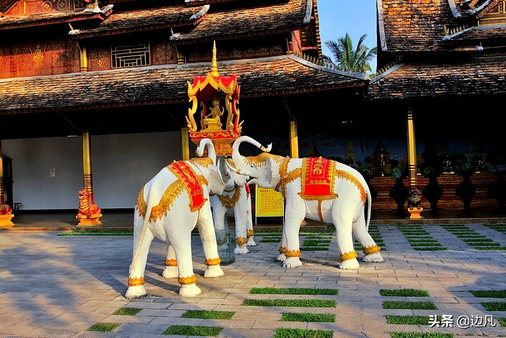 西双版纳澜沧江边美景如画,西双版纳空中夜景