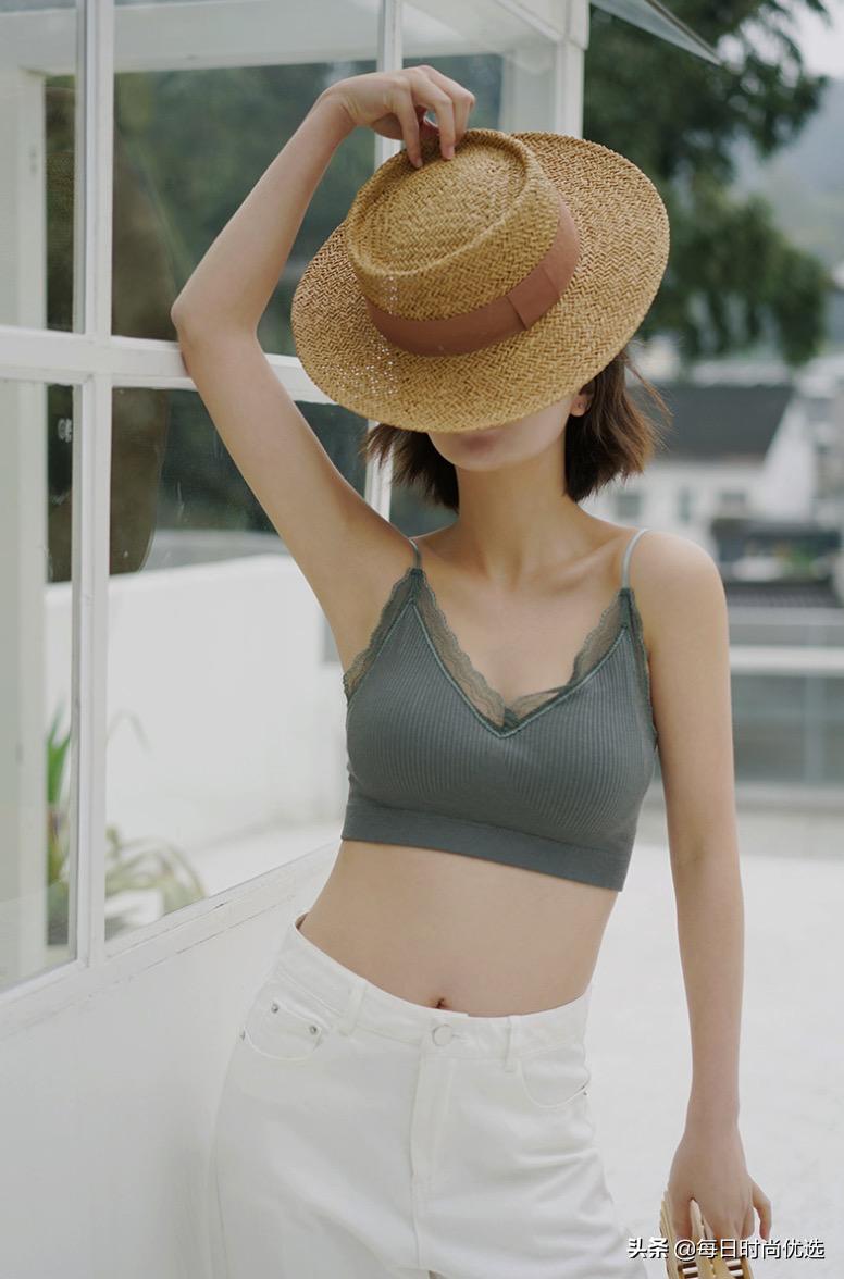 气质女神职业装街拍写真,女生运动衣街拍