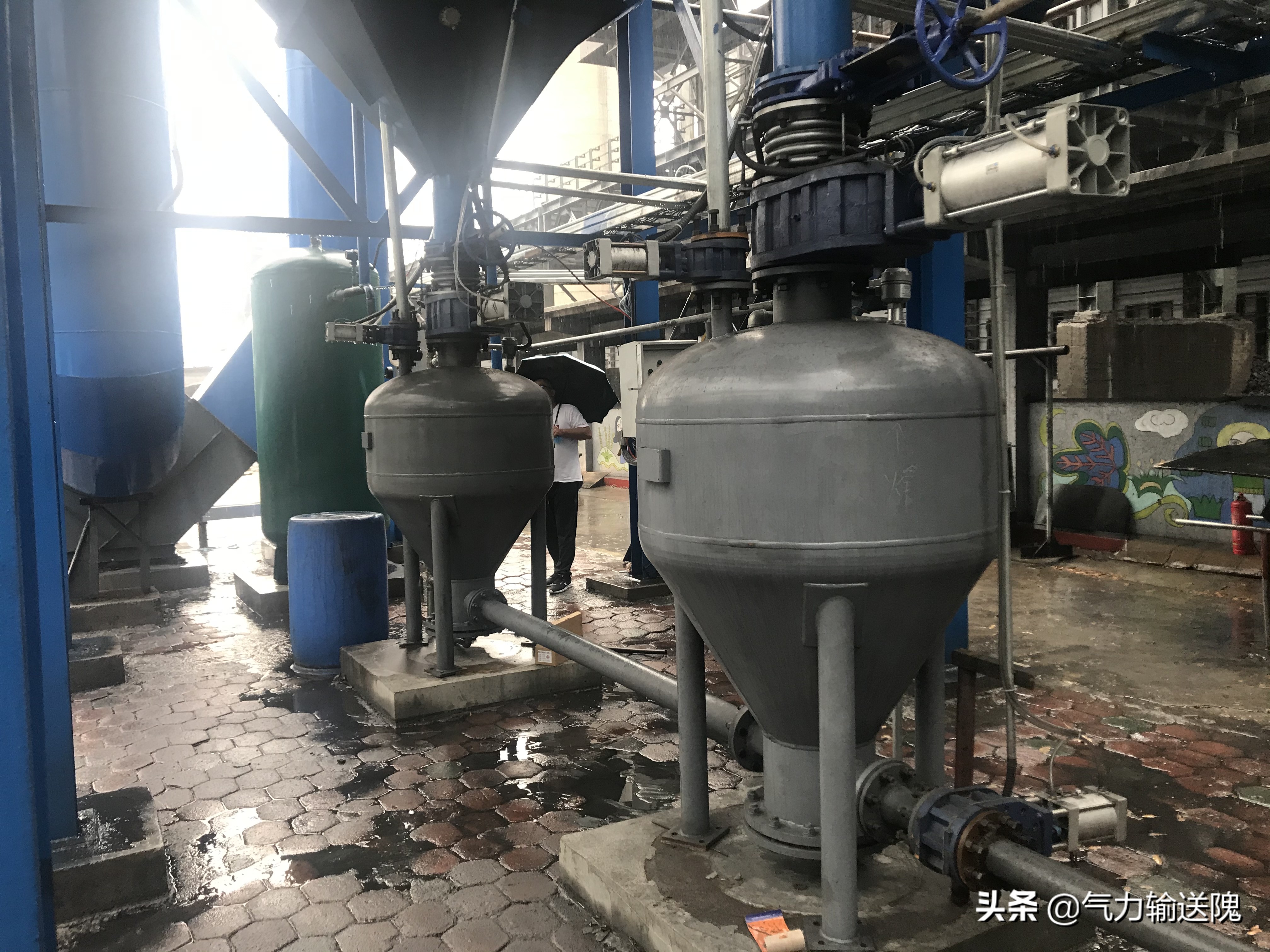 内蒙古粉体气力输送原理,仓式气力输送泵维修