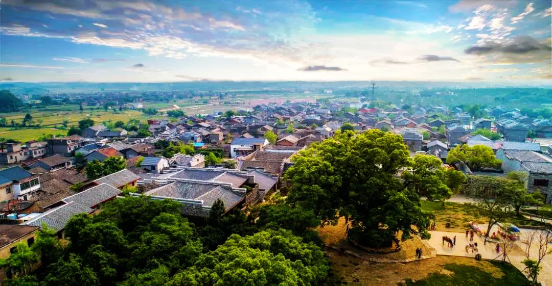 天下英雄城文明南昌人什么梗,天下英雄城南昌