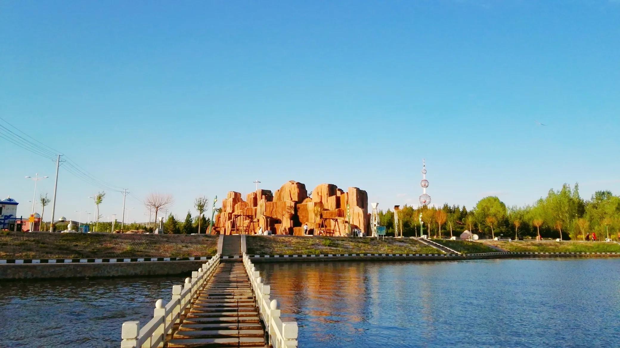 天边草原乌拉盖，《狼图腾》取景地，内蒙古保存最完好的天然草甸