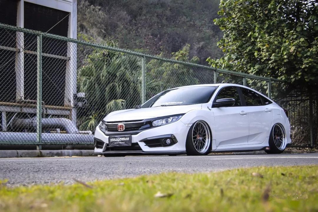 十代思域改装外观最佳案例,10代思域改装外观最佳案例黑武士