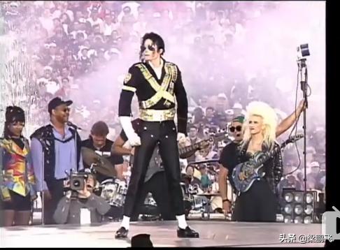 迈克尔杰克逊是世界音乐史第一人,迈克尔杰克逊被称为流行音乐之王