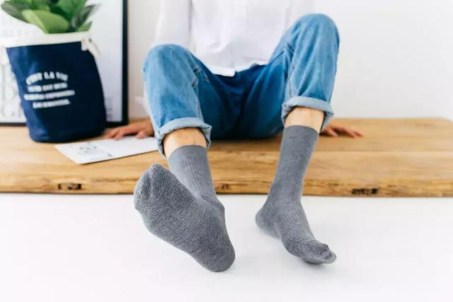 鍗疯¥鑴氶湶琚滆鏁欏,绉嬪啲鍗疯¥鑵块湶鑴氳笣